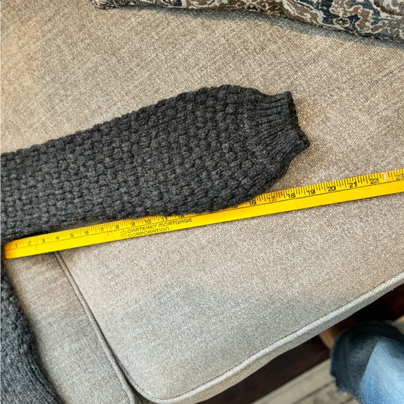 ✨COACH Extra Merino Wool & Mohair
Button Down Cardigan Sweater - Picture 15 of 16